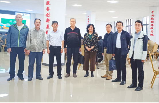 院領(lǐng)導(dǎo)深入培訓(xùn)陣地,推動(dòng)培訓(xùn)項(xiàng)目發(fā)展, 為人才培訓(xùn)提供堅(jiān)實(shí)支撐 院領(lǐng)導(dǎo)深入培訓(xùn)陣地,推動(dòng)培訓(xùn)項(xiàng)目發(fā)展, 為人才培訓(xùn)提供堅(jiān)實(shí)支撐