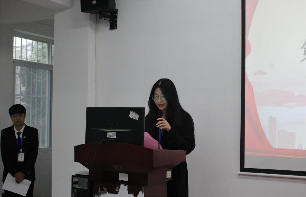 同心聚力學(xué)代會(huì) 逐夢(mèng)青春向未來  ——我校第十二次學(xué)生代表大會(huì)勝利召開