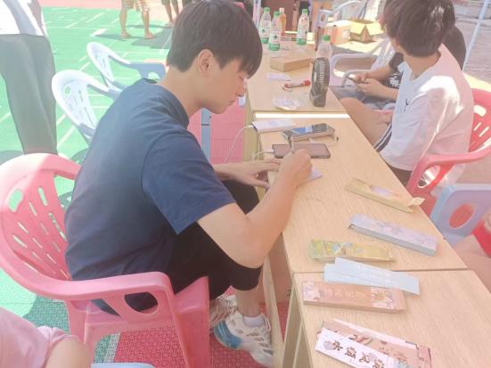 閱讀恒久遠 書香永流傳