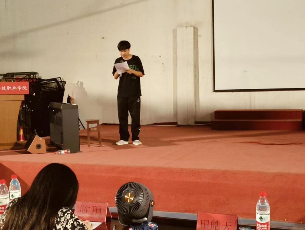 音你而來,一路生花 ——武漢科技職業(yè)學(xué)院2024年校園十佳歌手大賽 音你而來,一路生花 ——武漢科技職業(yè)學(xué)院2024年校園十佳歌手大賽