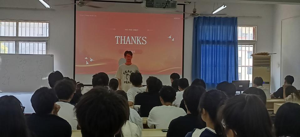 團(tuán)聚青春,以培促干 團(tuán)聚青春,以培促干