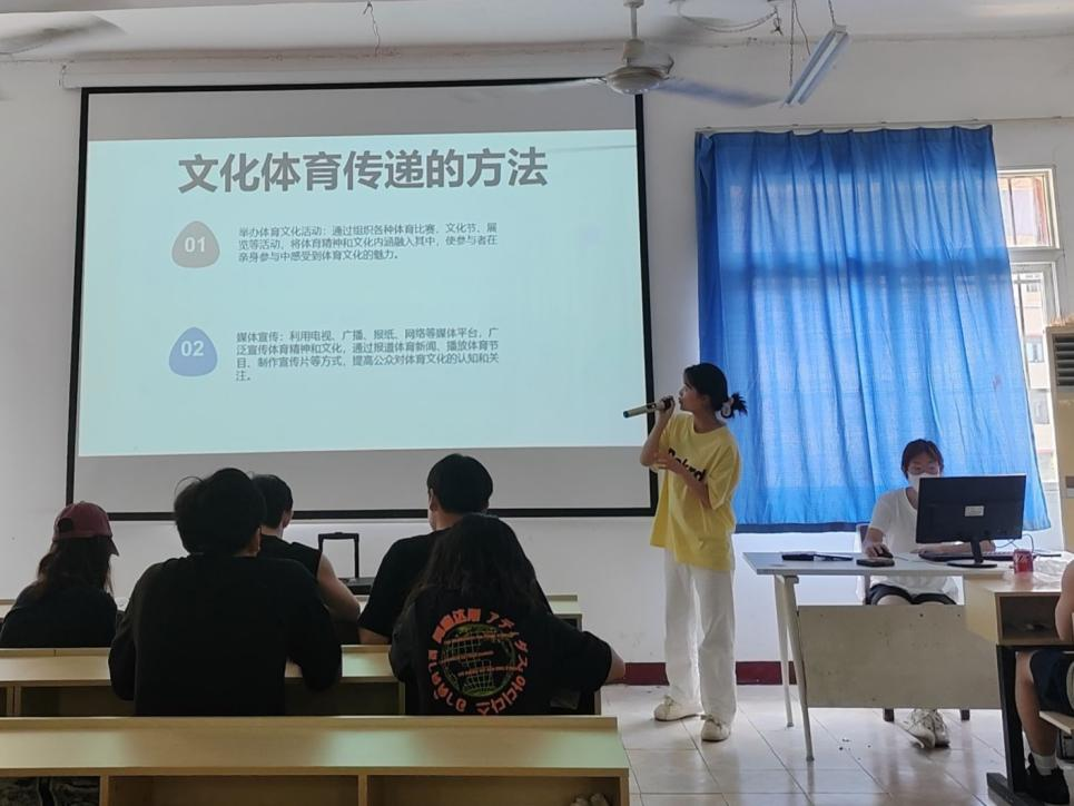 團(tuán)聚青春,以培促干 團(tuán)聚青春,以培促干