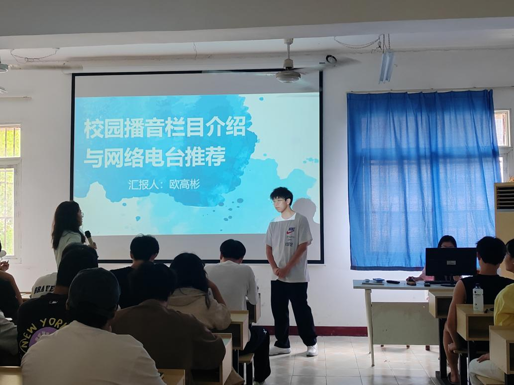 團(tuán)聚青春,以培促干 團(tuán)聚青春,以培促干