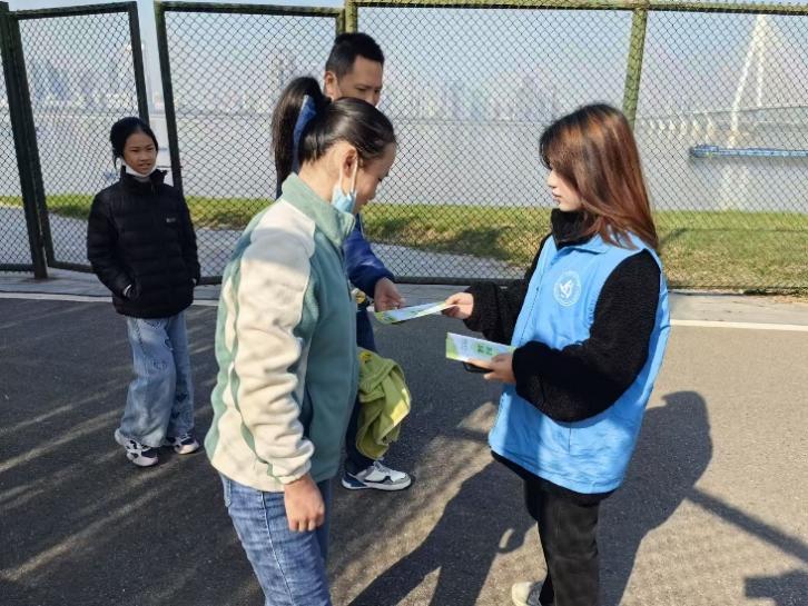 校團(tuán)委青提志愿服務(wù)隊(duì)被聘為長江武昌區(qū)段民間河湖長