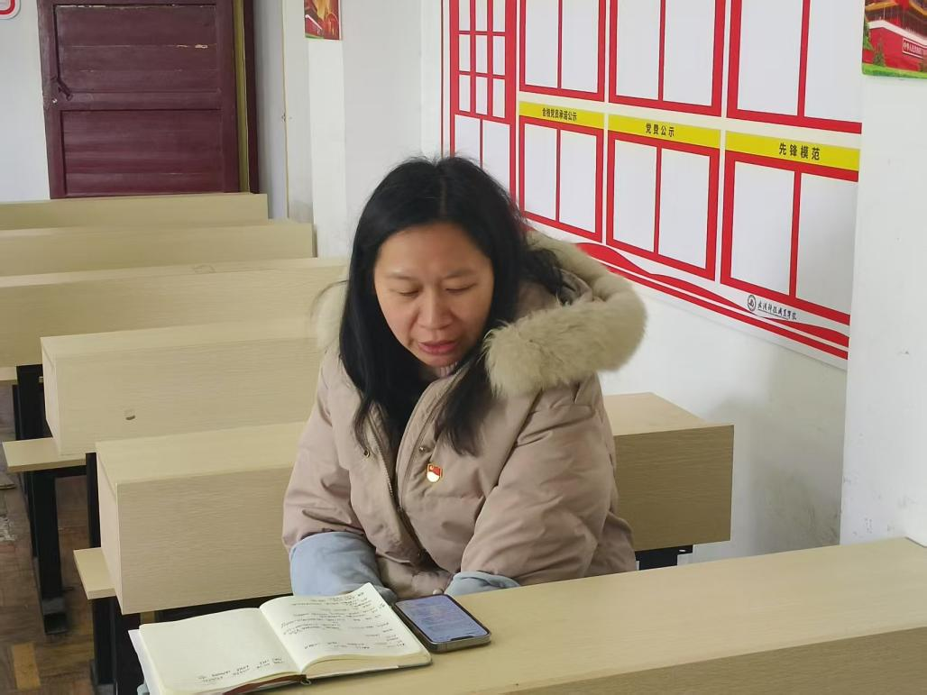 扎實(shí)開(kāi)展組織生活會(huì)，增強(qiáng)支部凝聚力向心力