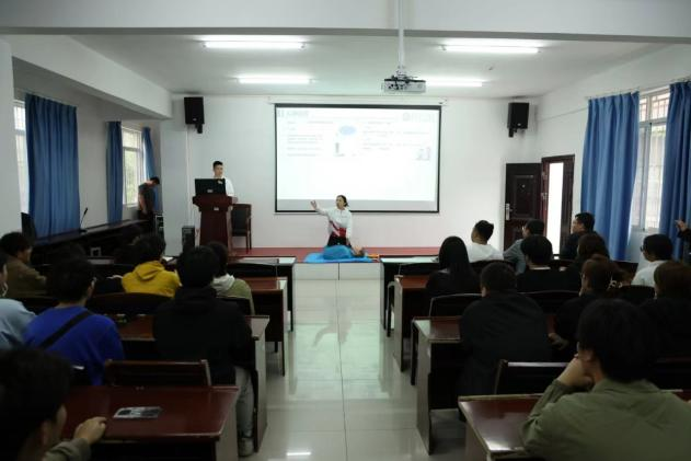 醫(yī)校共建，關(guān)愛師生健康