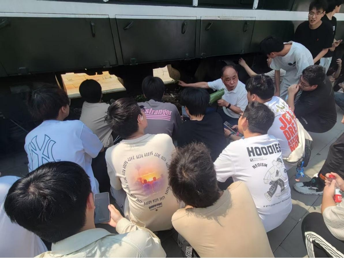 尋跡百年武九，解碼匠心傳承——我院開展四美塘文化公園沉浸式實踐活動