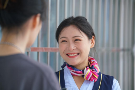 畢業(yè)進(jìn)行時,就業(yè)零距離: 武漢科技職業(yè)學(xué)院畢業(yè)證領(lǐng)取日巧設(shè)就業(yè)直通車 畢業(yè)進(jìn)行時,就業(yè)零距離: 武漢科技職業(yè)學(xué)院畢業(yè)證領(lǐng)取日巧設(shè)就業(yè)直通車