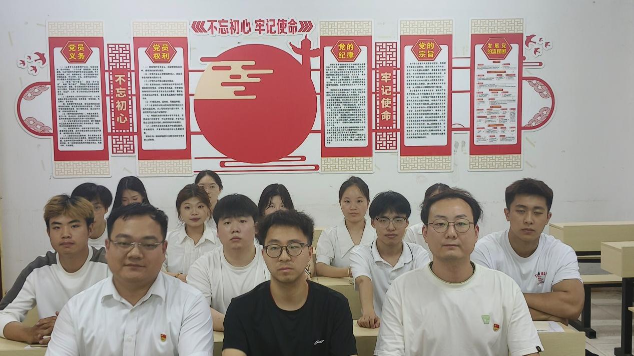 筑牢信仰之基,勇?lián)鷷r代使命 筑牢信仰之基,勇?lián)鷷r代使命