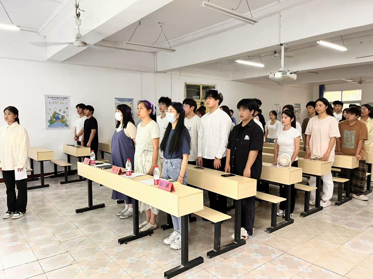 述往知來擔(dān)使命，凝心聚力啟新程