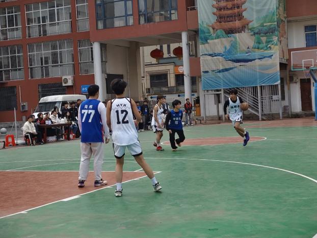 賽場燃情，以球會友！ 武漢科技職業(yè)學(xué)院第二十屆“希望杯”籃球賽精彩收官