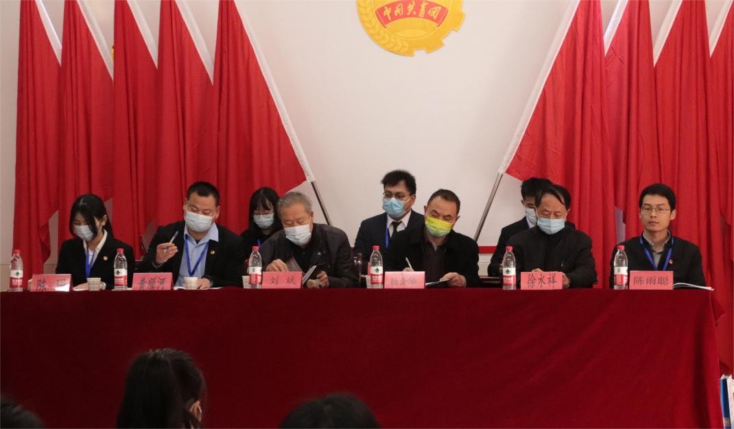 我校第十一次學(xué)生代表大會(huì)隆重召開