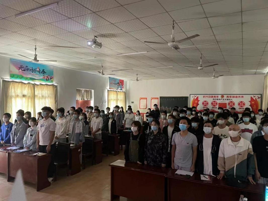 我校團委開展二十大系列學習活動