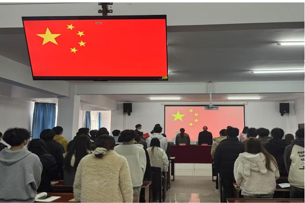 “信仰之苗”沐黨恩，武科職院第39期業(yè)余黨校育新苗