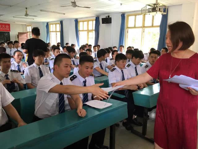 （轉(zhuǎn)載）2019高考填報(bào)這個(gè)志愿 不再為工作擔(dān)憂