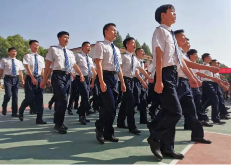 2019級新生軍訓(xùn)動員大會