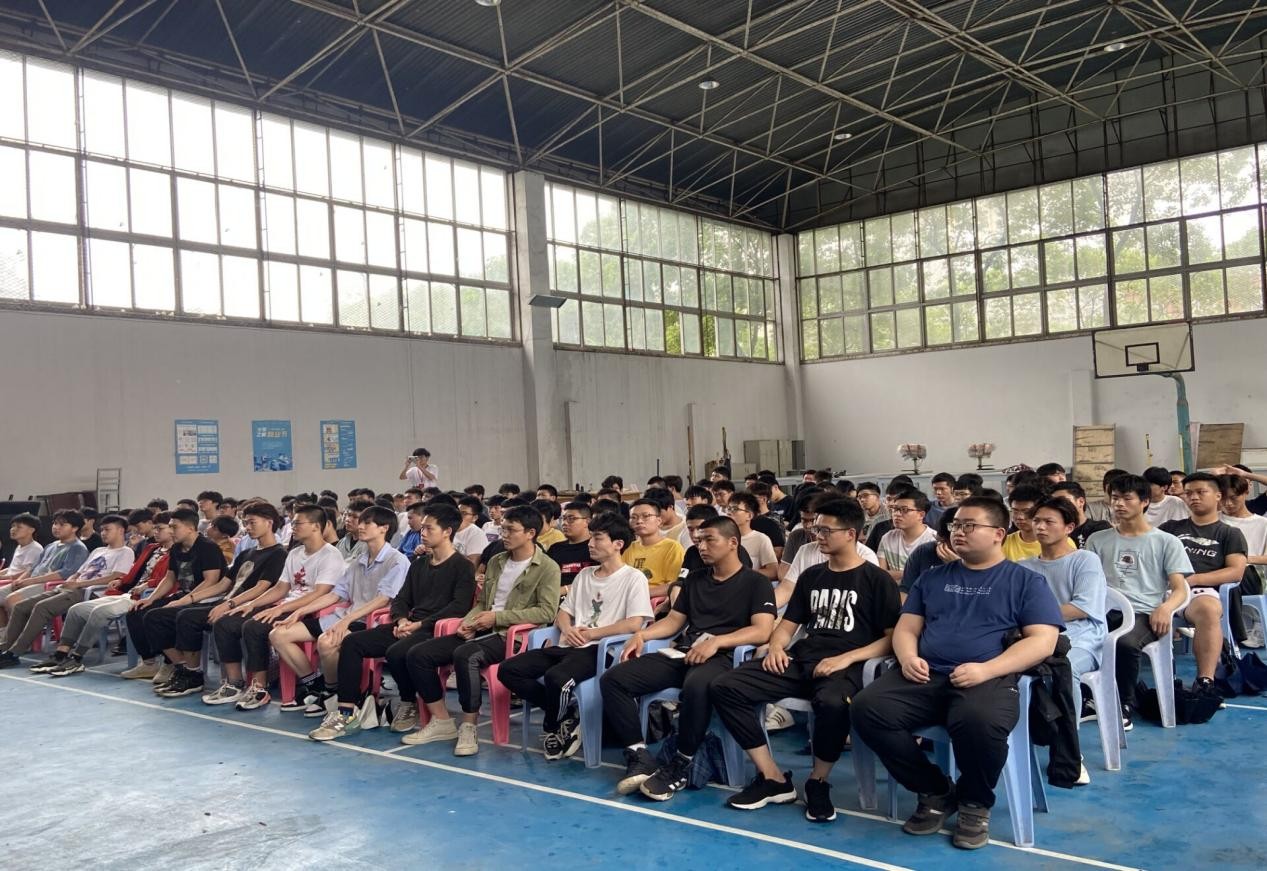 武漢科技職業(yè)學(xué)院2020-2021第二學(xué)期  黨史學(xué)習(xí)專題教育講座（第二講）