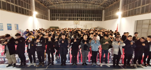 道德講堂開課啦!  --四班聯(lián)學(xué)社會(huì)主義核心價(jià)值觀