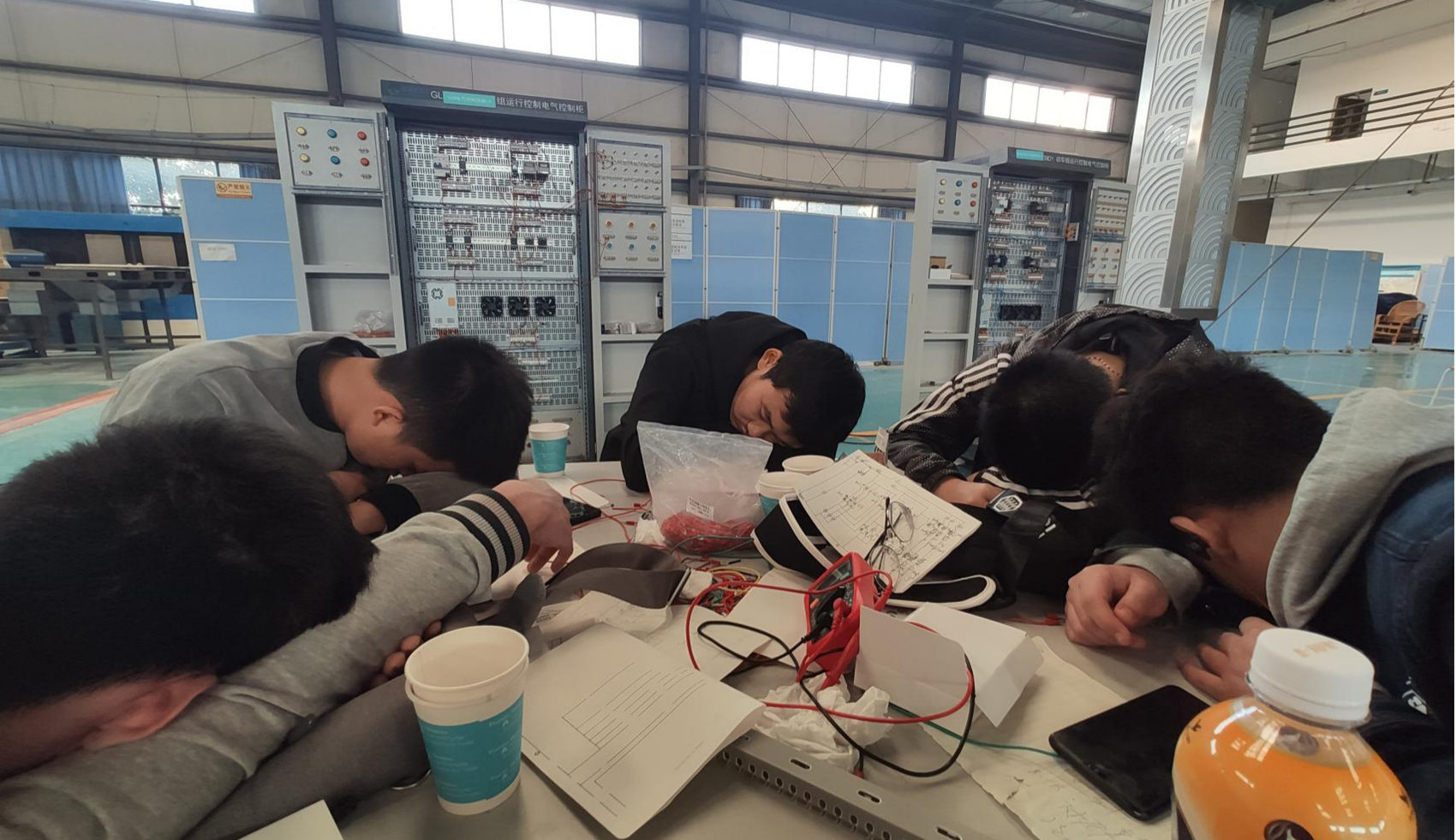 我校在2019年“湖北工匠杯”技能大賽獲獎(jiǎng)而歸