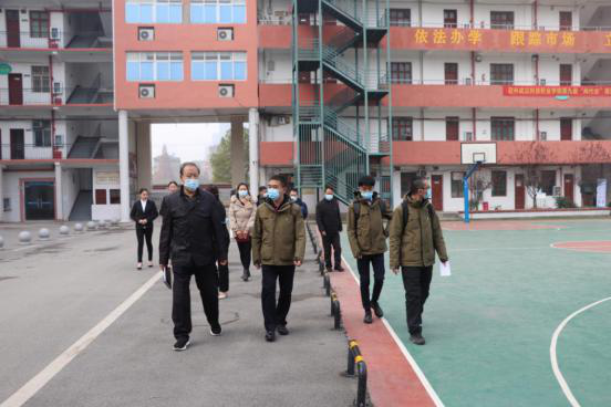 我院舉行2019級深圳地鐵訂單班開班儀式 我院舉行2019級深圳地鐵訂單班開班儀式