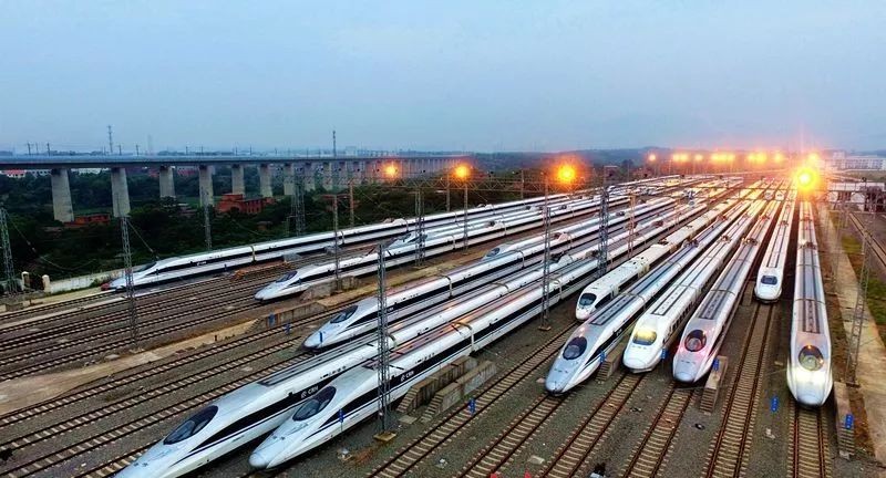 轉發(fā)|中國鐵路鄭州局集團有限公司2022年招聘普通高校畢業(yè)生公告