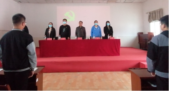 我院舉行第32期業(yè)余黨校開班儀式